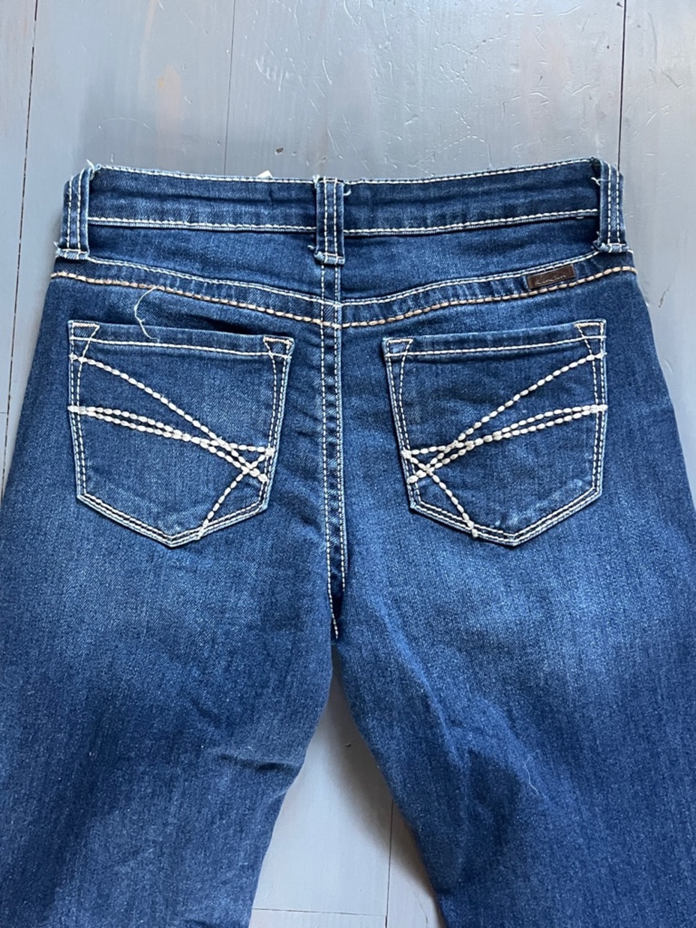 KanCan Dark Blue Curvy Bootcut Jeans with Frayed Hem Size 25 - Picture 5 of 8